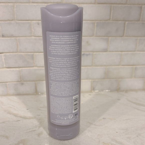 Fenty Skin Melt AWF Jelly Oil Makeup-Melting Cleanser - Picture 2 of 3